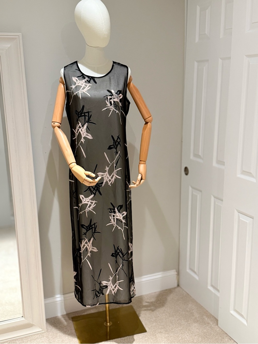 Vintage Dressing Clio Sheer Floral Maxi Dress – Black & Blush